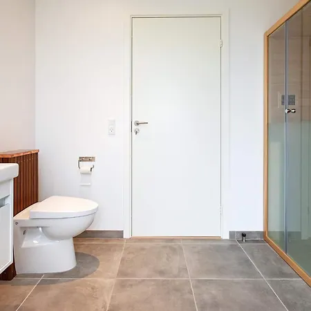 9 Person In * Dannemare