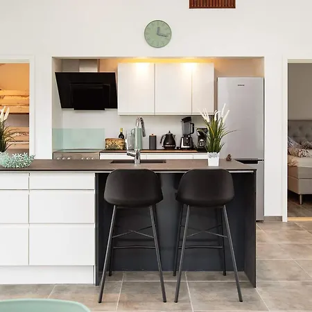 9 Person In بيت للعطل *